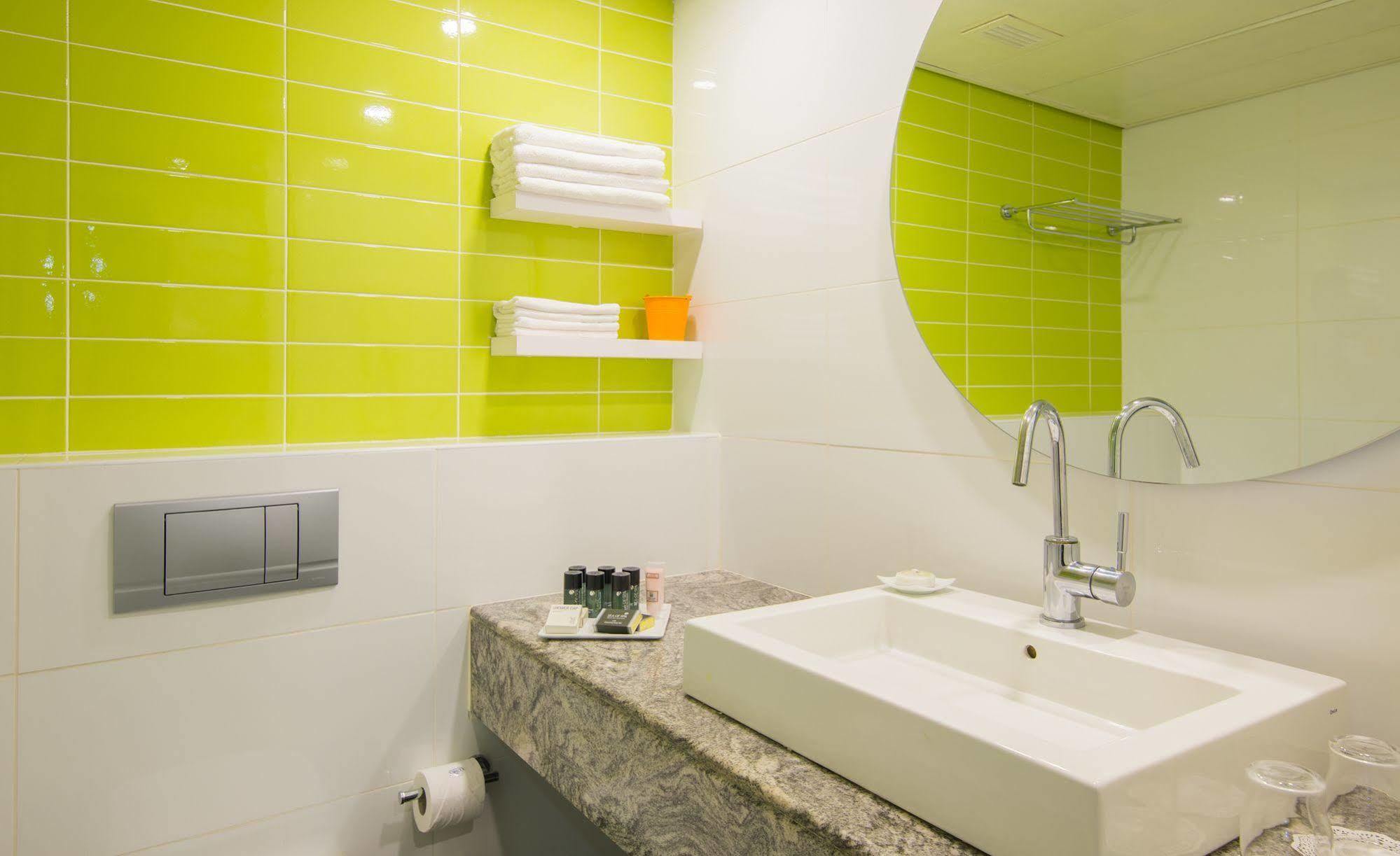 Jewel Tlv Hotel Tel-Aviv Extérieur photo